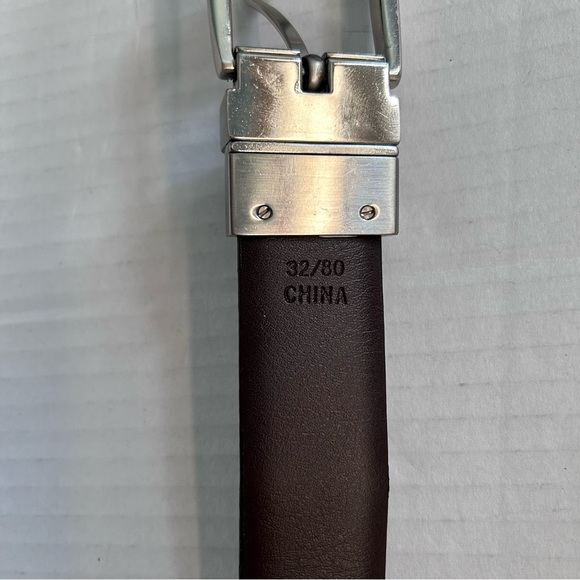 Tommy Hilfiger MEN black/brown reversible leather belt 38” long size 32 - Picture 6 of 6